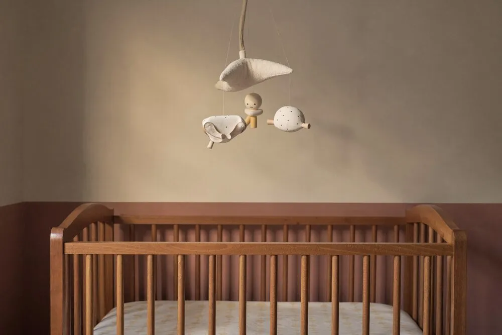 Foto bij artikel: Baby slaapt alleen op de arm: zo bouw je het rustig af